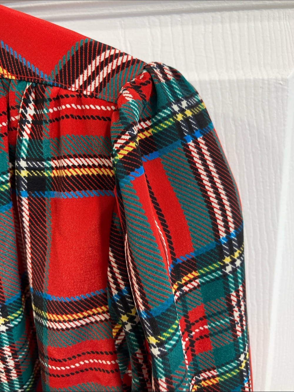 Vintage 80’s CHAGALL Red Plaid Button-Front Blouse, polyester - Picture 5 of 8